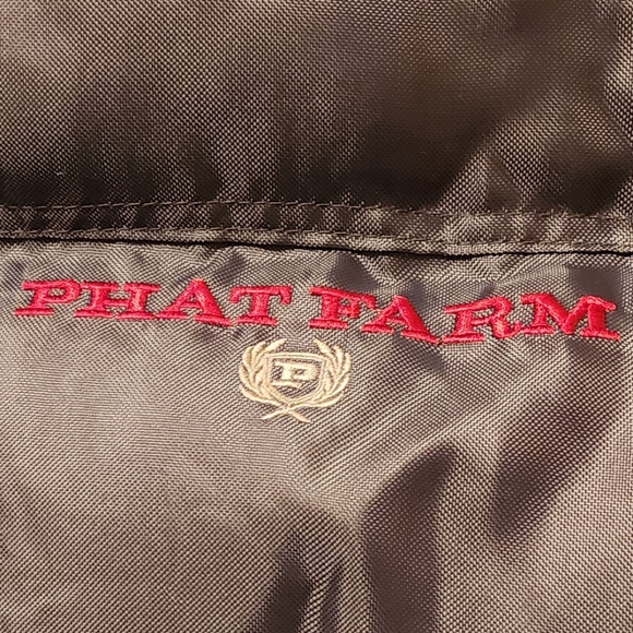 Men's Classic Phat Farm Black Puffer Jacket Size 2XL - Picture 4 of 5